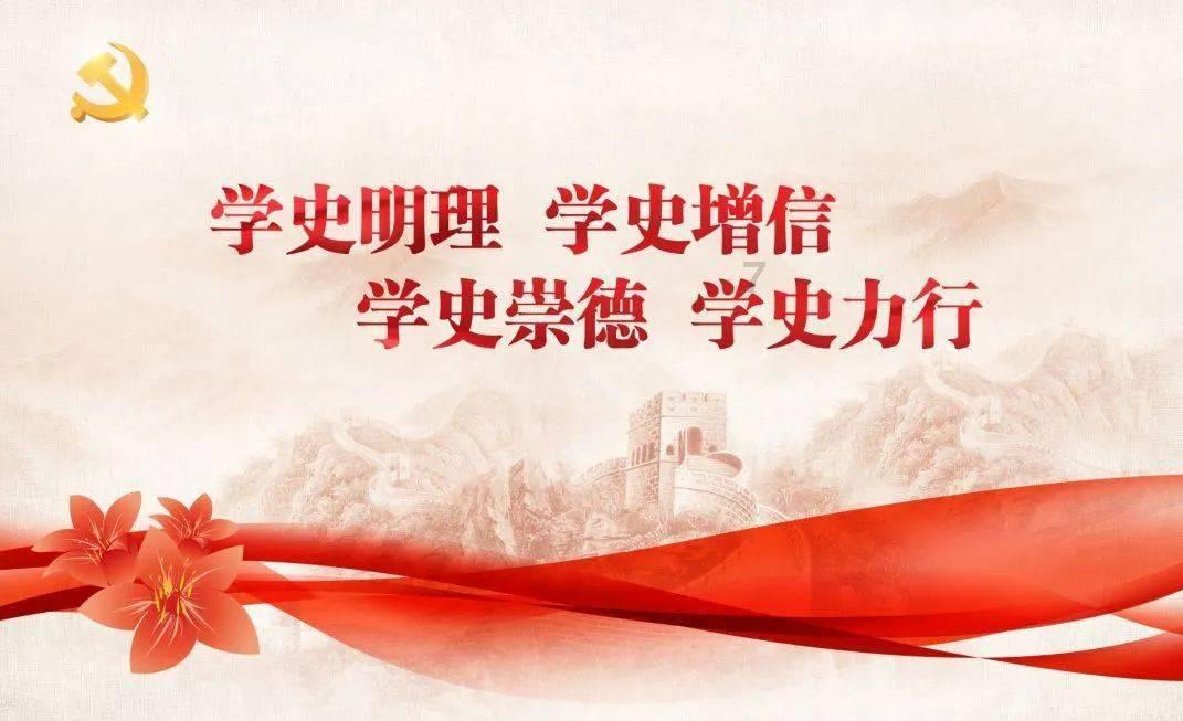 苏菲亚安伯时装秀